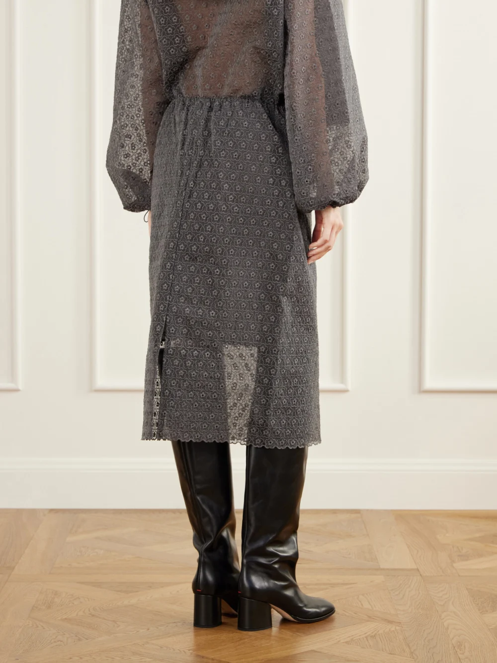 Back view of the Cecilie Bahnsen Bria Scalloped Cotton-blend Floral-lace Midi Skirt