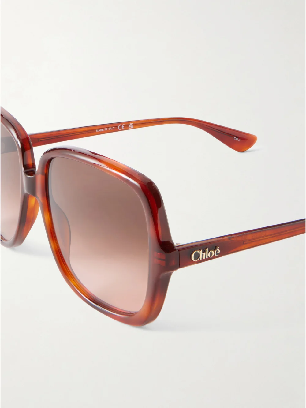 Close-up detail of the Chloé Salomé Aviator-style Recycled-acetate Sunglasses