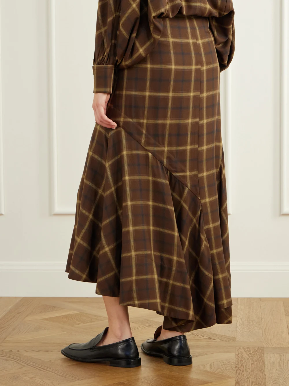 Back view of the Co Slash Checked Crepe Midi Skirt