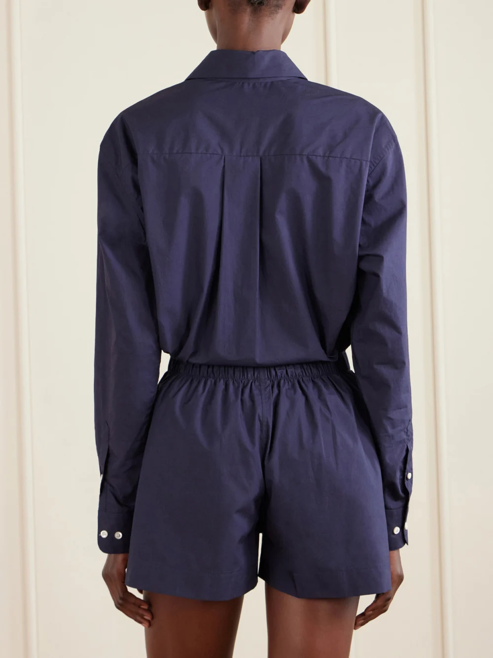 Back view of the Comme Si Quartetto Set of Four Cotton-poplin Shorts