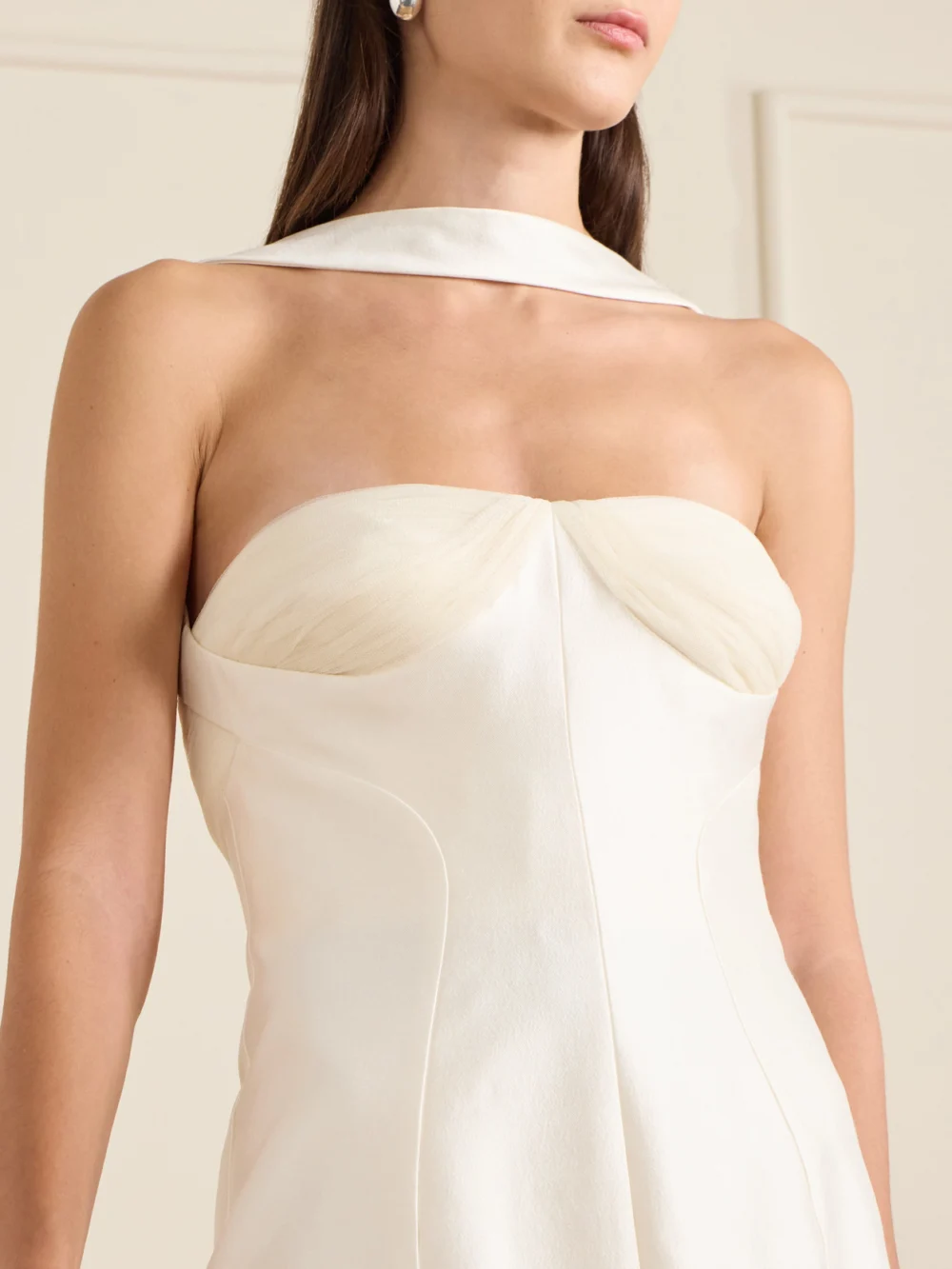 Close-up detail of the Danielle Frankel Lette Tulle-trimmed Wool and Silk-blend Twill Gown