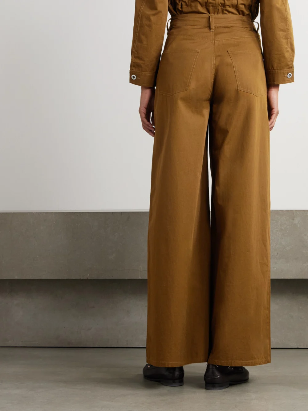 Back view of the Emporio Sirenuse Nadia Silk-twill Wide-leg Pants