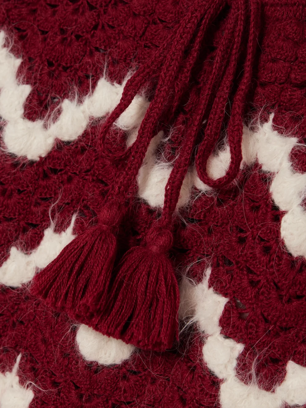 Close-up detail of the Escvdo Safi Scalloped Crocheted Alpaca Midi Skirt