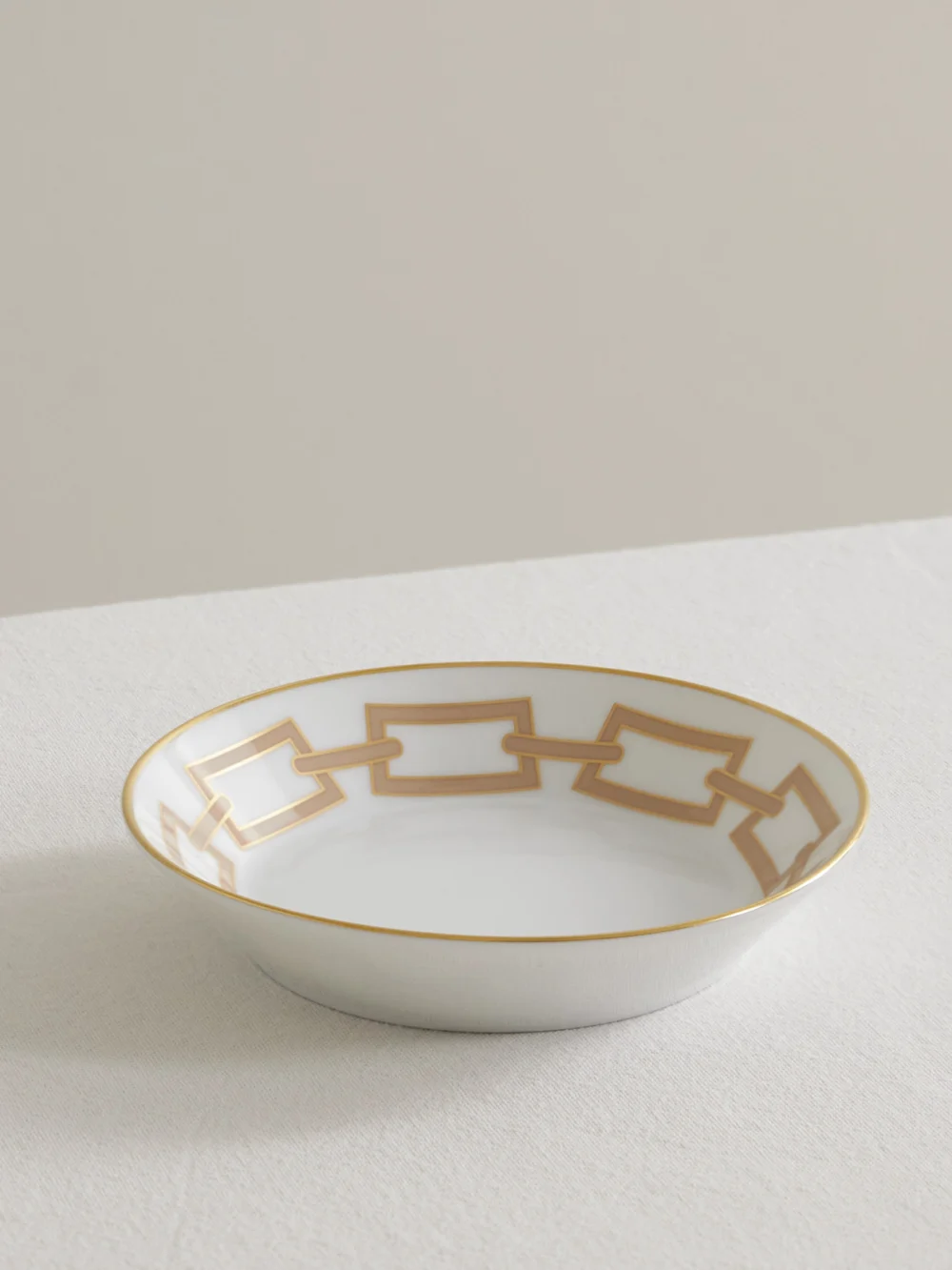 Ginori Catene Gold-plated Porcelain Tea Saucer in white