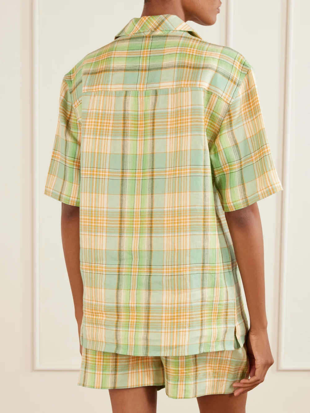 Back view of the God’s True Cashmere Lime Moss Checked Linen Shirt