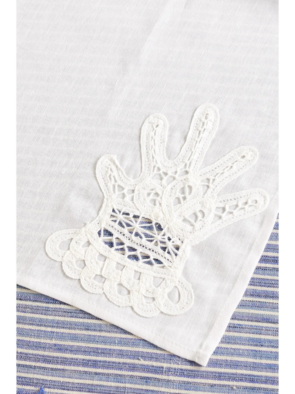 Close-up detail of the Gohar World Hands Set of Four Lace-appliquéd Cotton and Linen-blend Napkins
