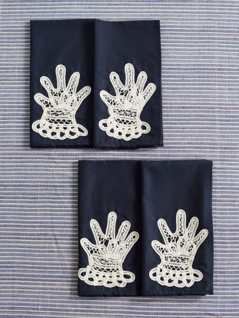 Gohar World Hands Set of Four Lace-appliquéd Cotton Napkins