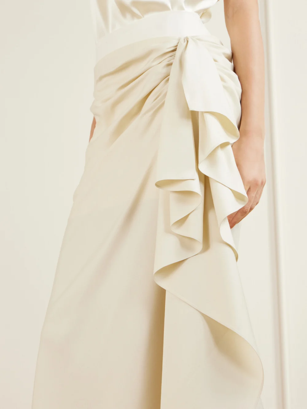 Close-up detail of the Heirlome Liliana Gathered Silk-twill Midi Skirt