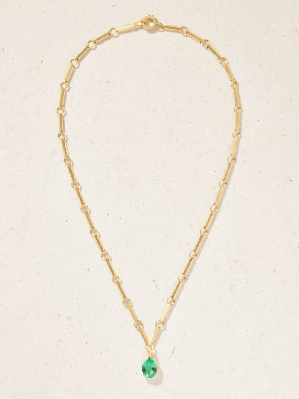 Close-up detail of the Irene Neuwirth Heroic 18-karat Gold Emerald Necklace