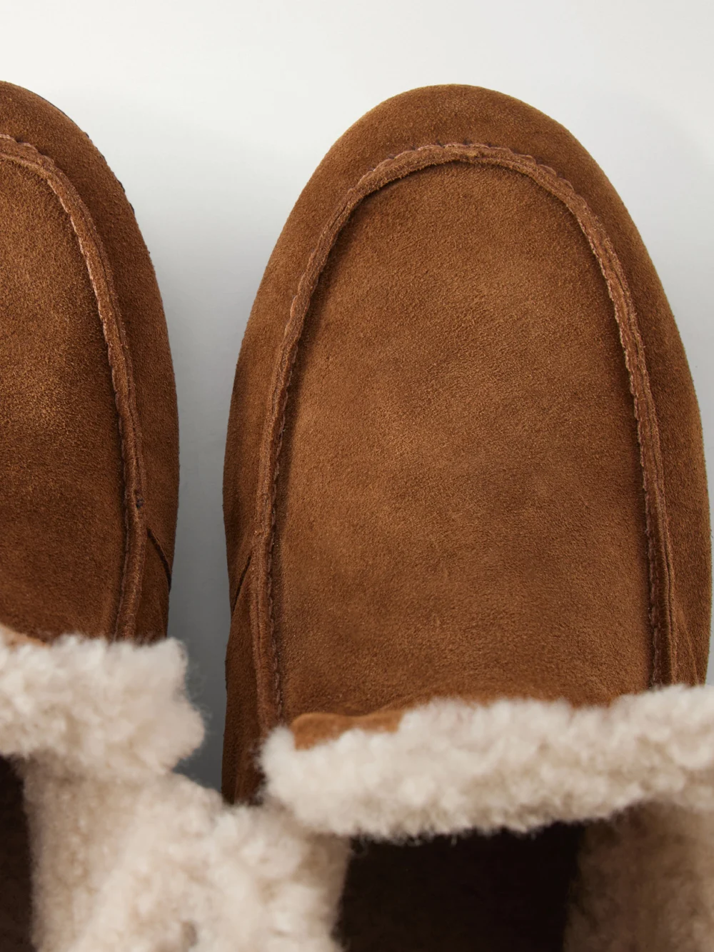 Close-up detail of the Legres 52 Shearling-trimmed Suede Ankle Boots