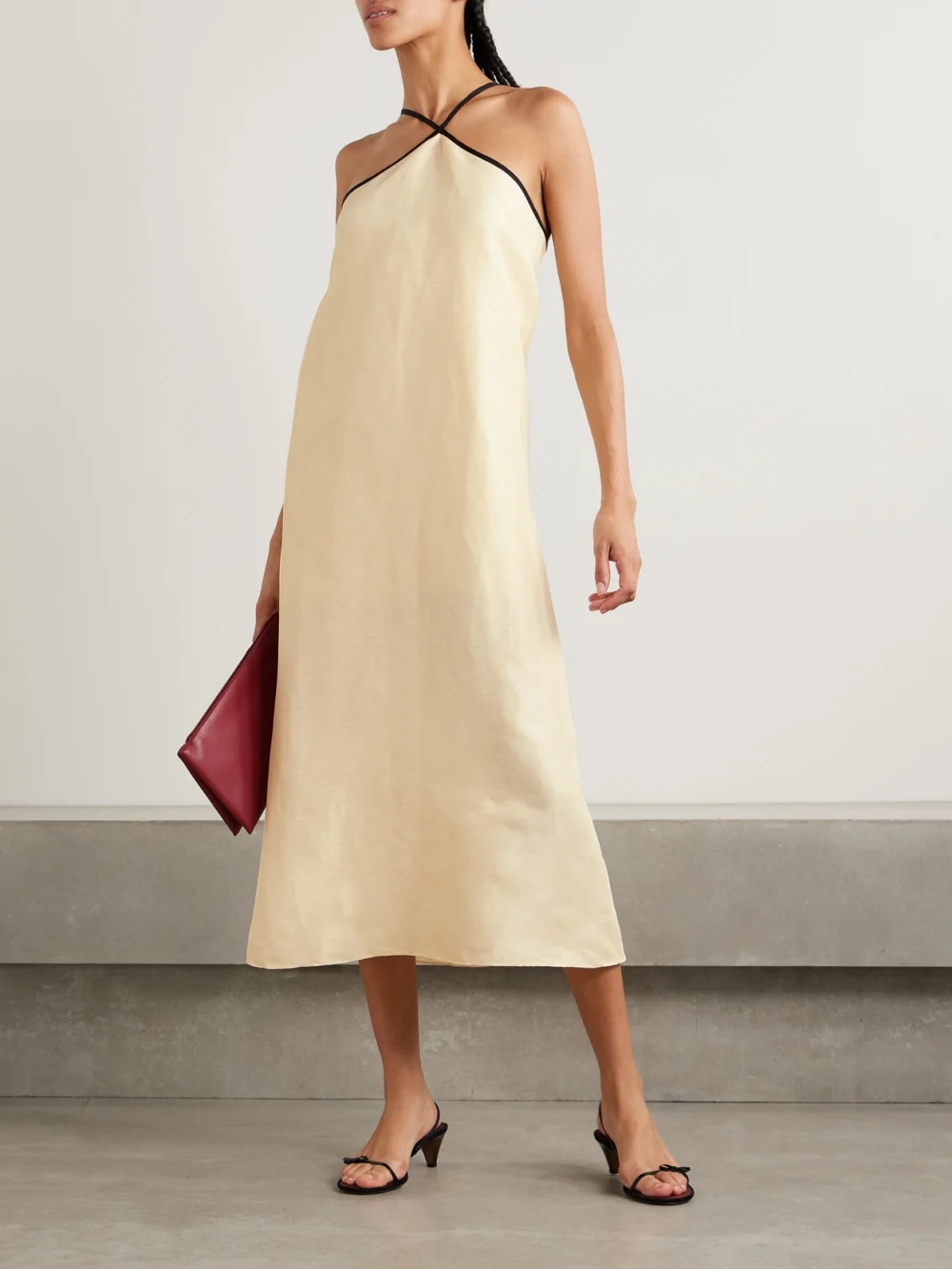 Liberowe Helena Linen-blend Midi Dress, worn by a model