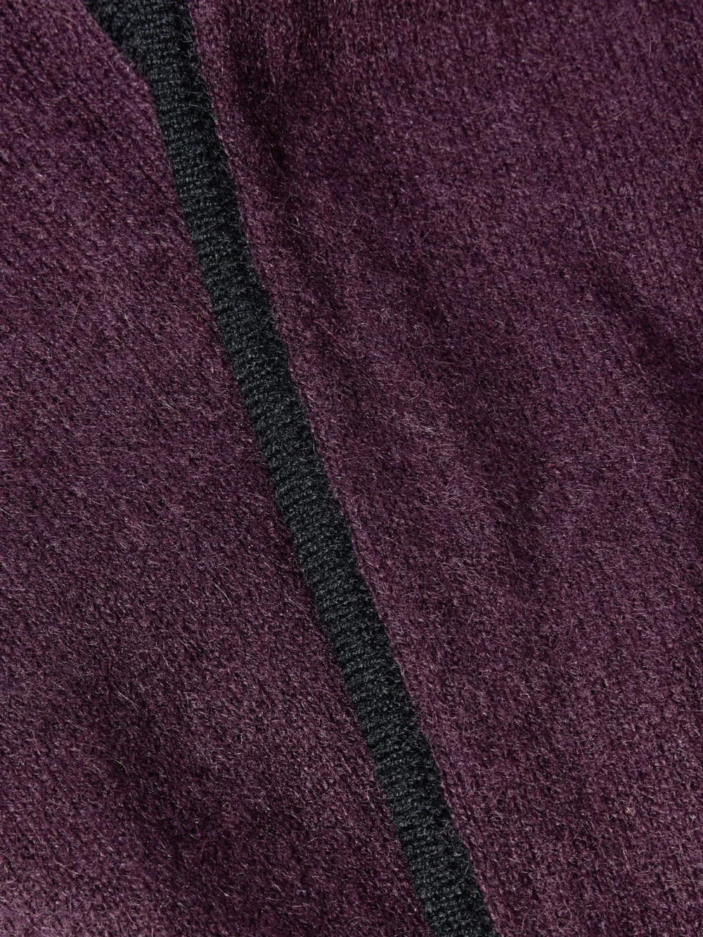 Close-up detail of the Lisa Yang Chelsea Cashmere Scarf