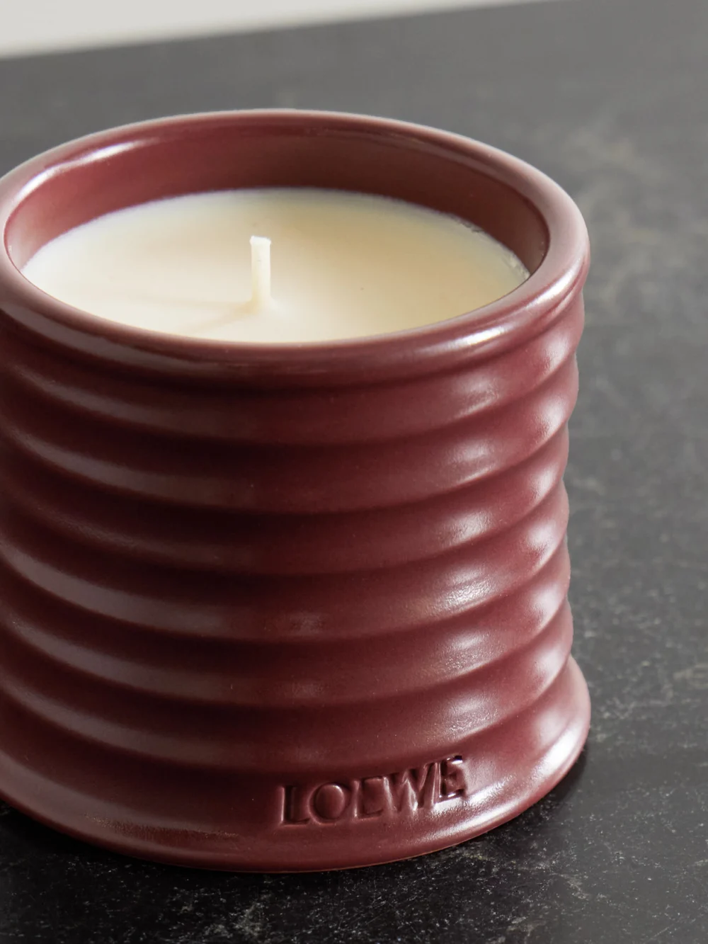 Close-up detail of the Loewe Perfumes Beetroot Small Scented Candle, 170g