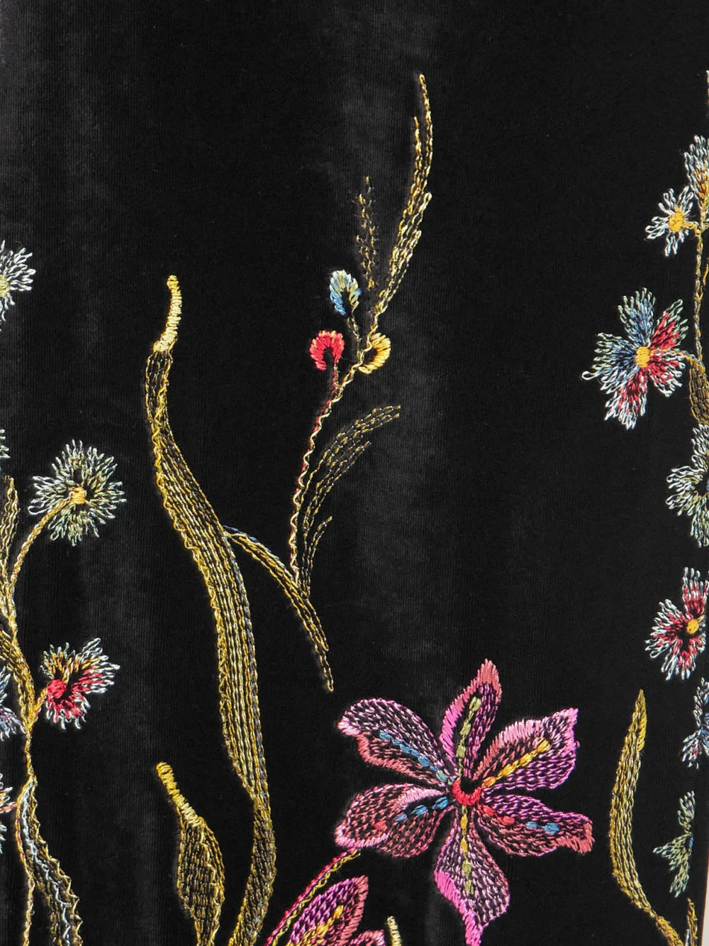Close-up detail of the Loretta Caponi Cipro Embroidered Velvet Straight-leg Pants