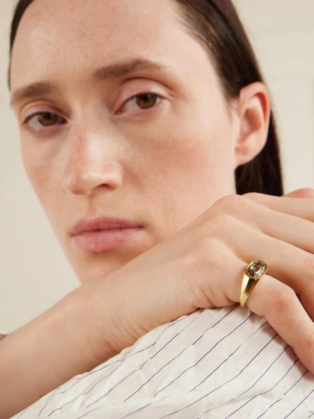 Lucy Delius Insignia 18-karat Gold Diamond Ring, styled view