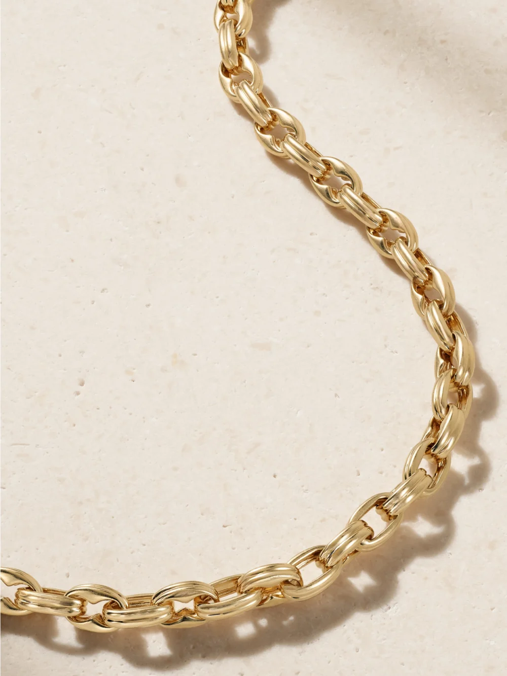 Close-up detail of the Lucy Delius Siren 14-karat Gold Diamond Necklace