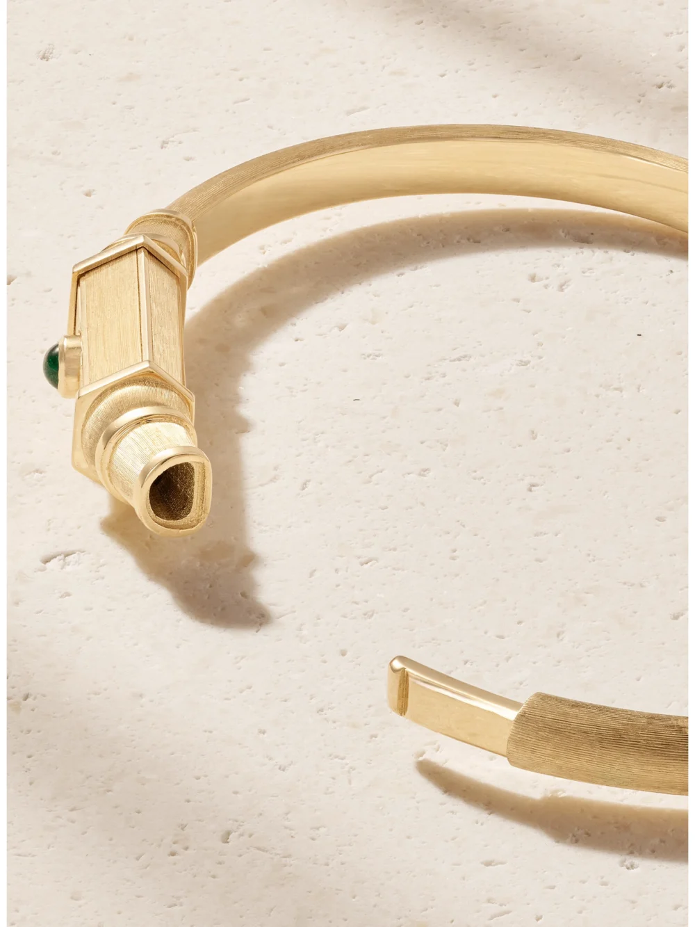 Back view of the Marie Lichtenberg 18-karat Gold Emerald Bracelet