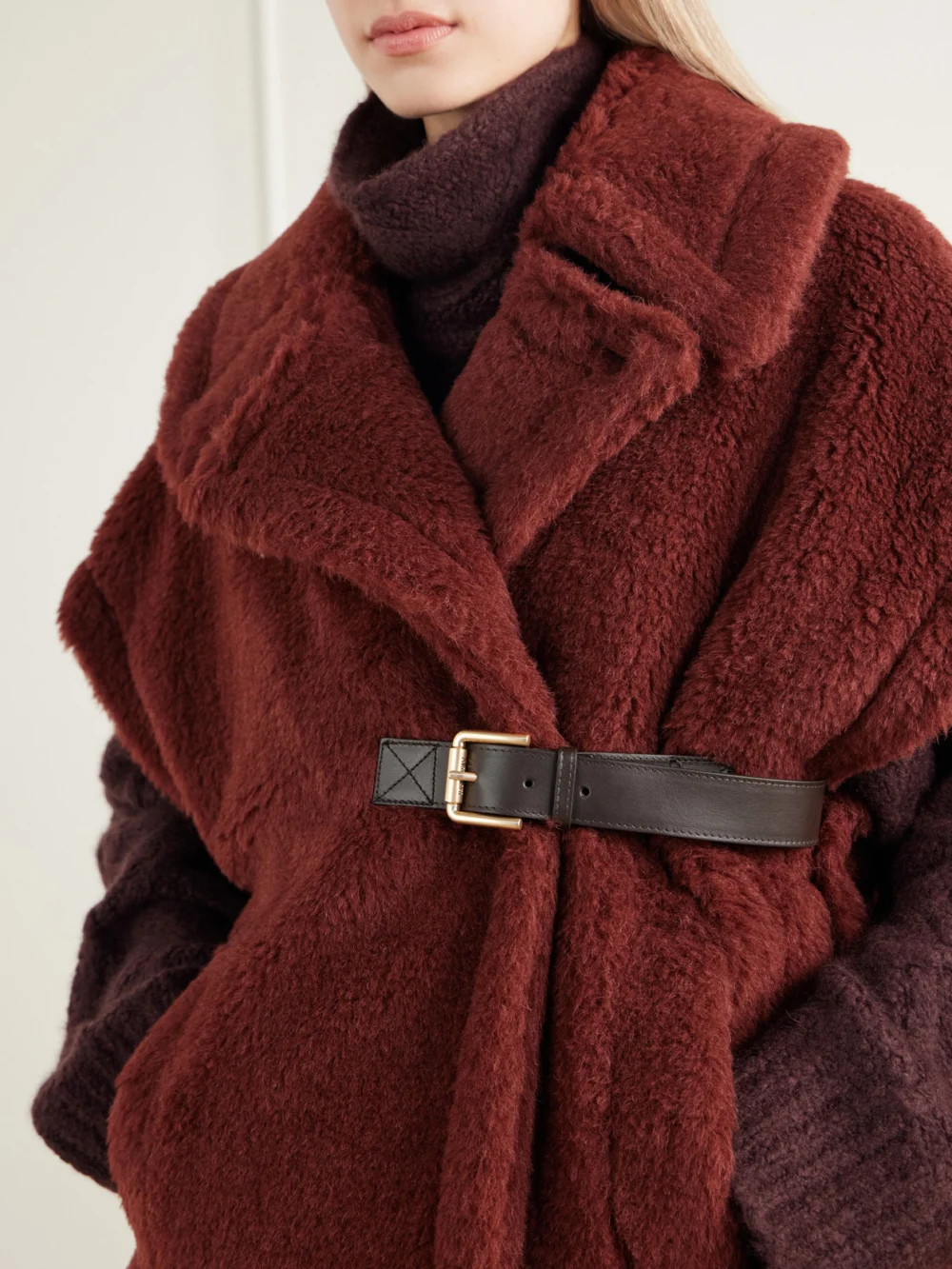 Close-up detail of the Max Mara Abavo Buckled Alpaca, Wool and Silk-blend Fleece Cape