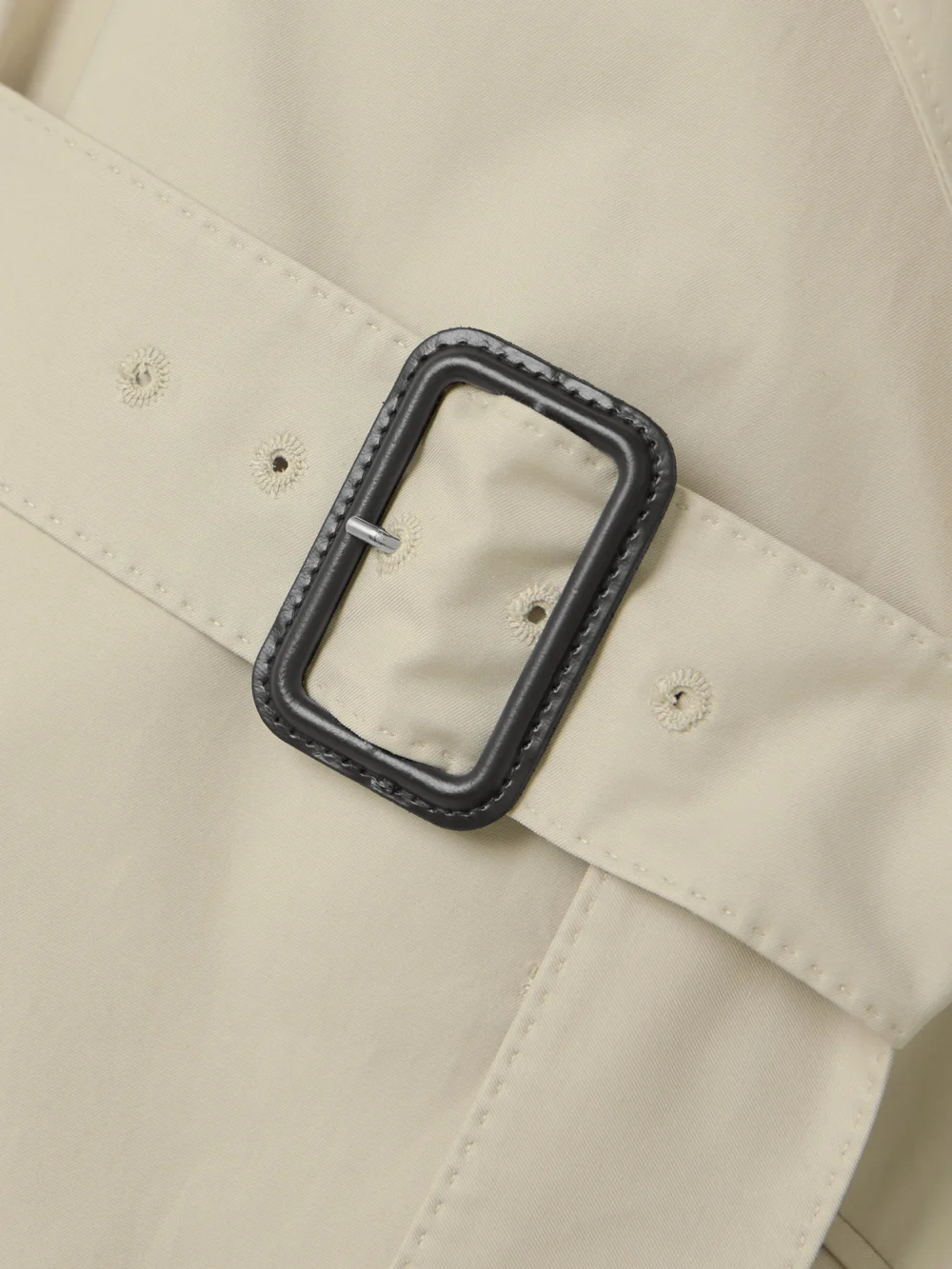 Close-up detail of the Max Mara Delfino Double-breasted Belted Cotton-blend Twill Trench Coat