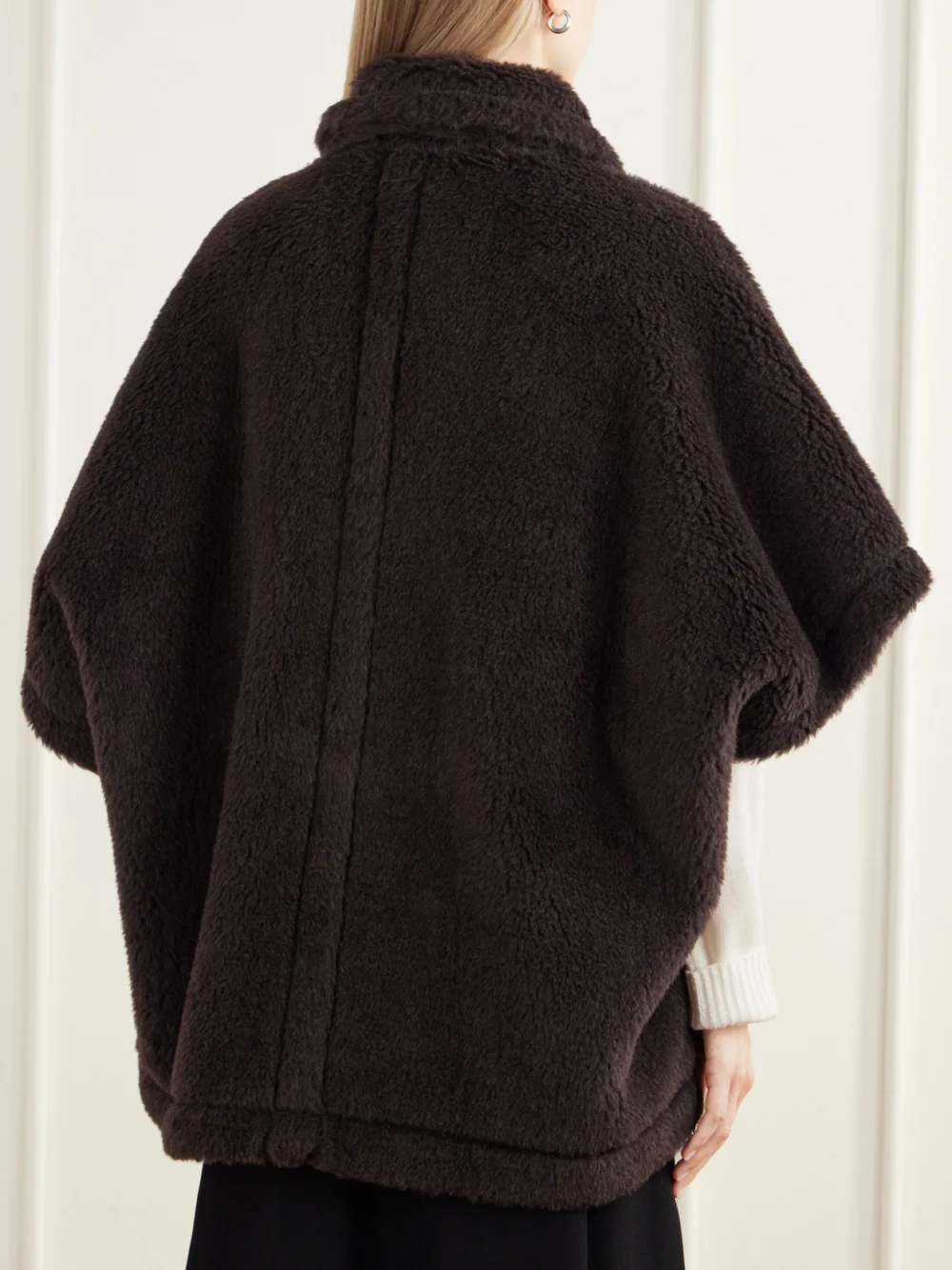 Back view of the Max Mara Tebe Alpaca, Wool and Silk-blend Fleece Cape