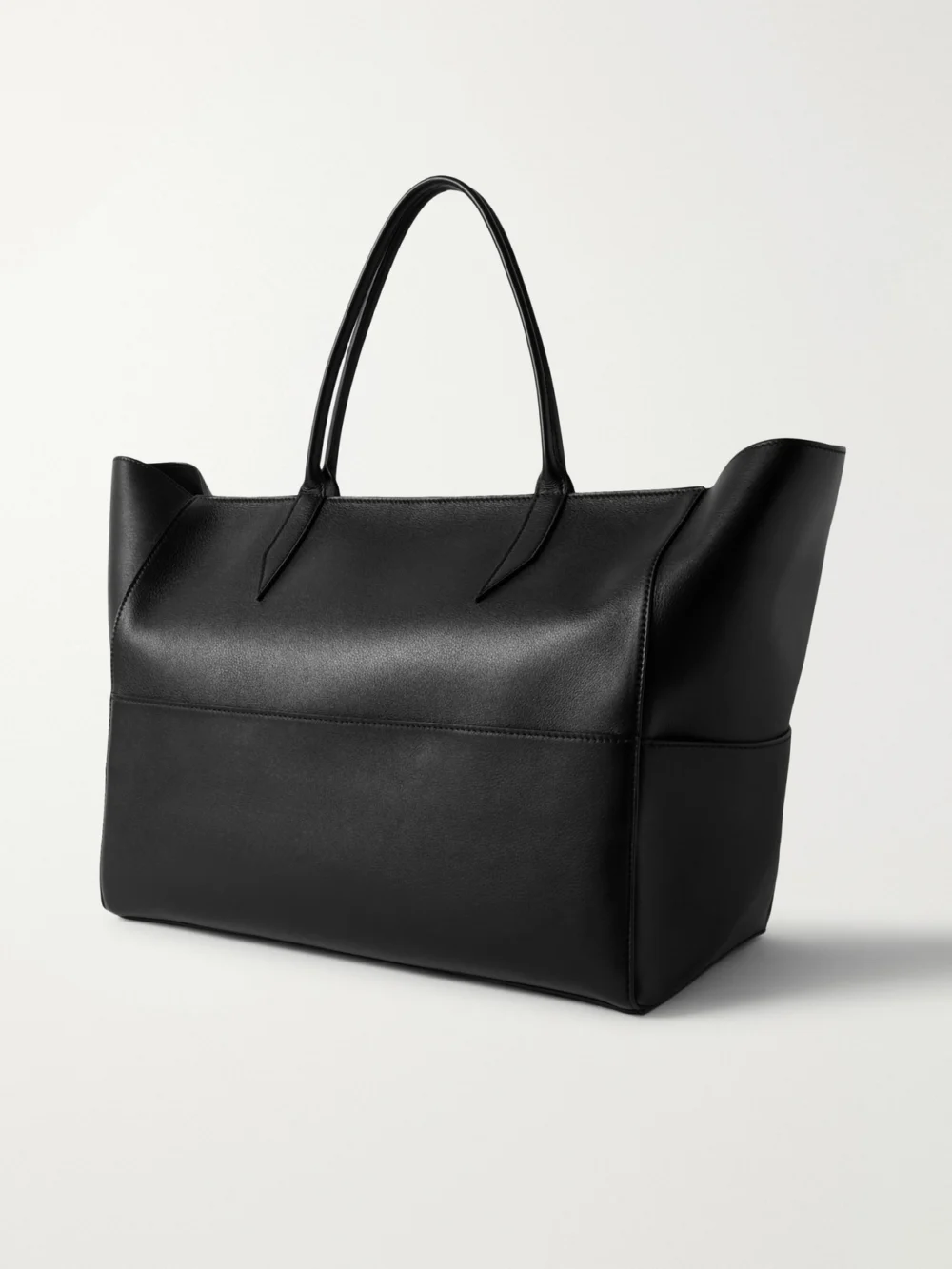Back view of the Métier Incognito Cabas Large Leather Tote