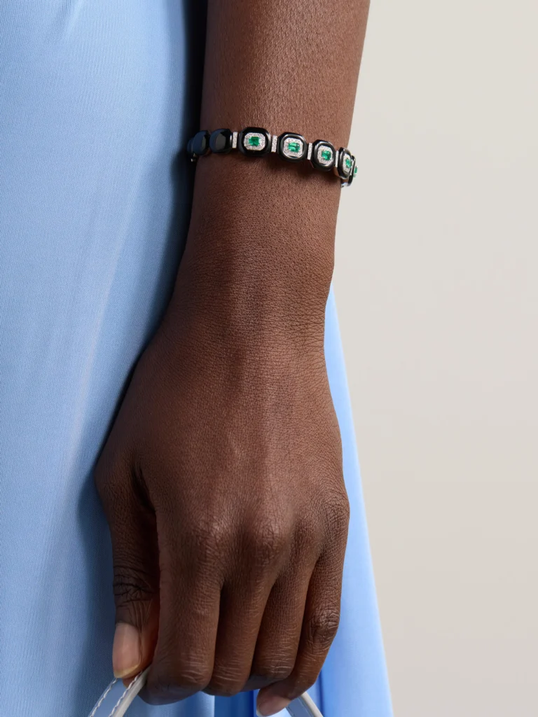 Nikos Koulis Oui 18-karat White Gold, Emerald, Diamond and Enamel Bangle