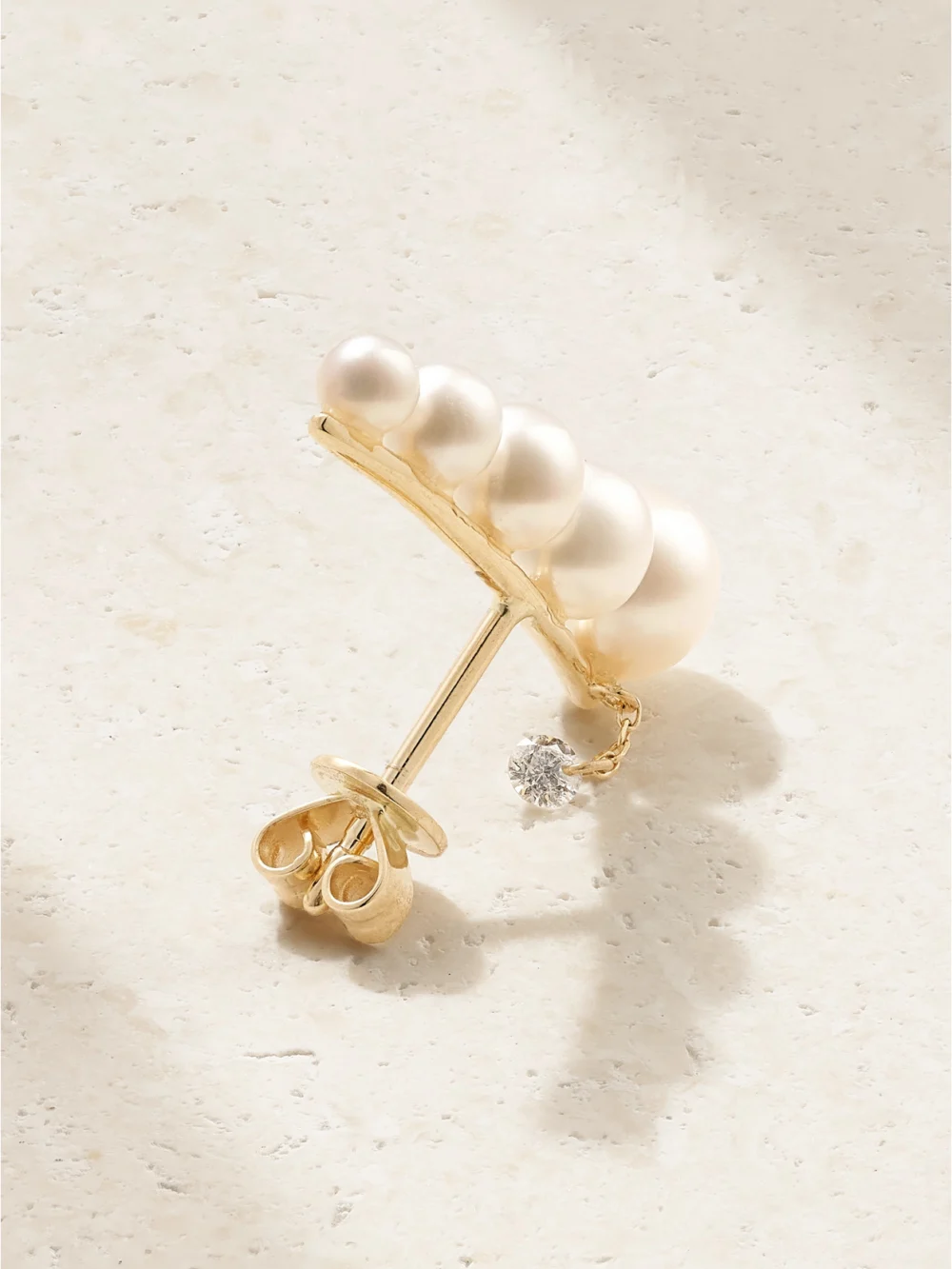 Back view of the Persée Aphrodite 18-karat Gold, Pearl and Diamond Single Earring