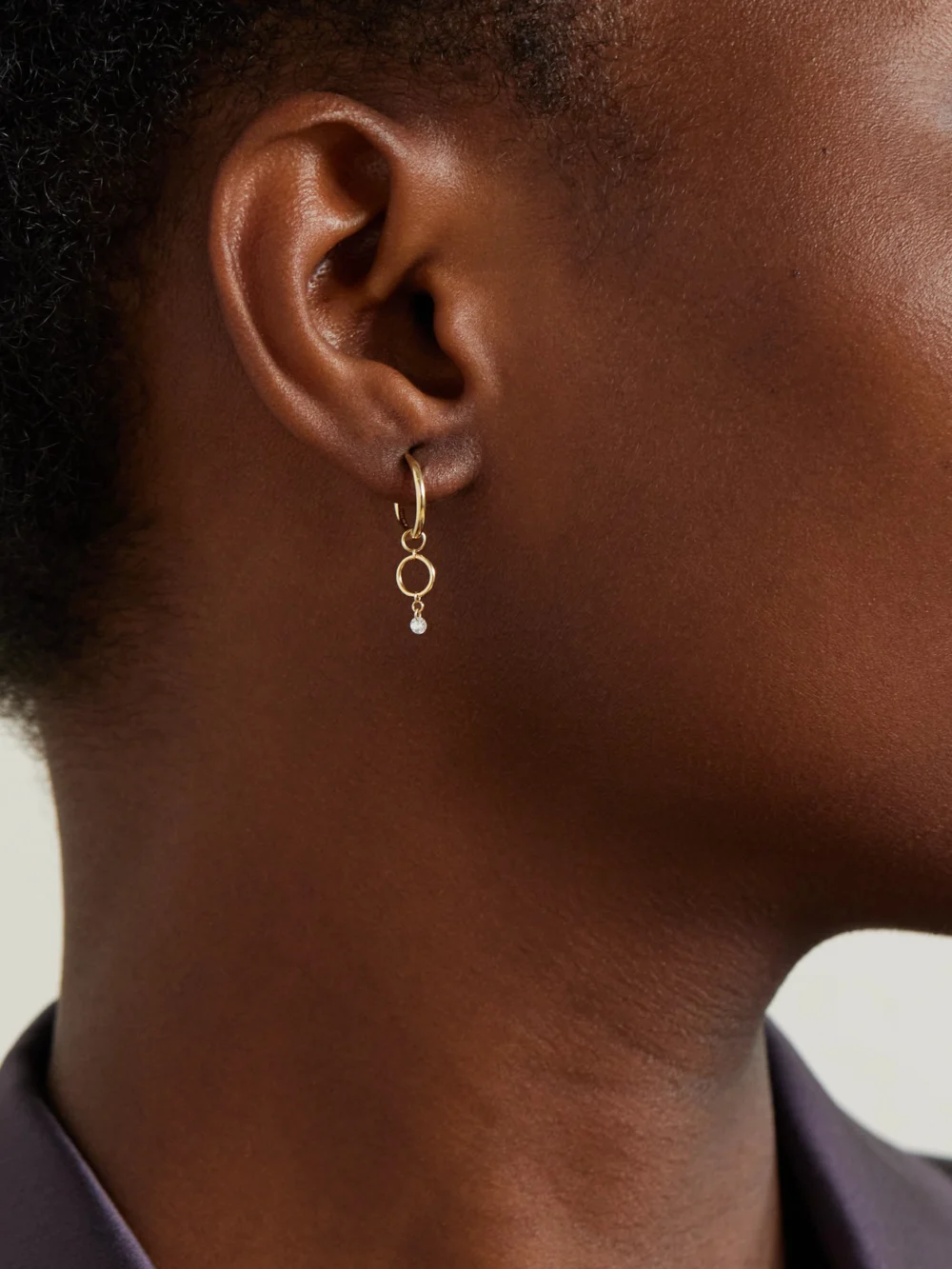 Persée Circles 18-karat Gold Diamond Single Hoop Earring, styled view