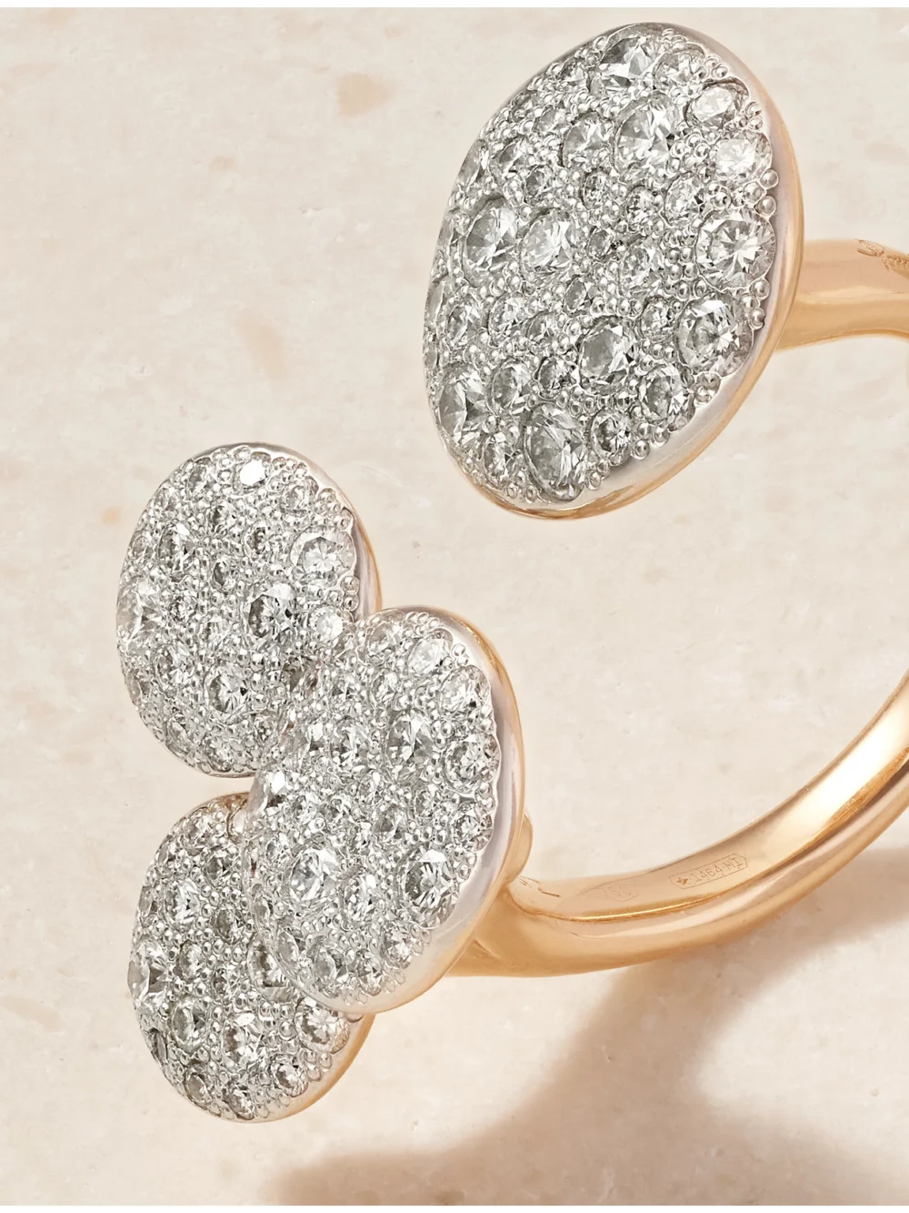 Close-up detail of the Pomellato Sabbia 18-karat Rose and Rhodium-plated White Gold Diamond Ring