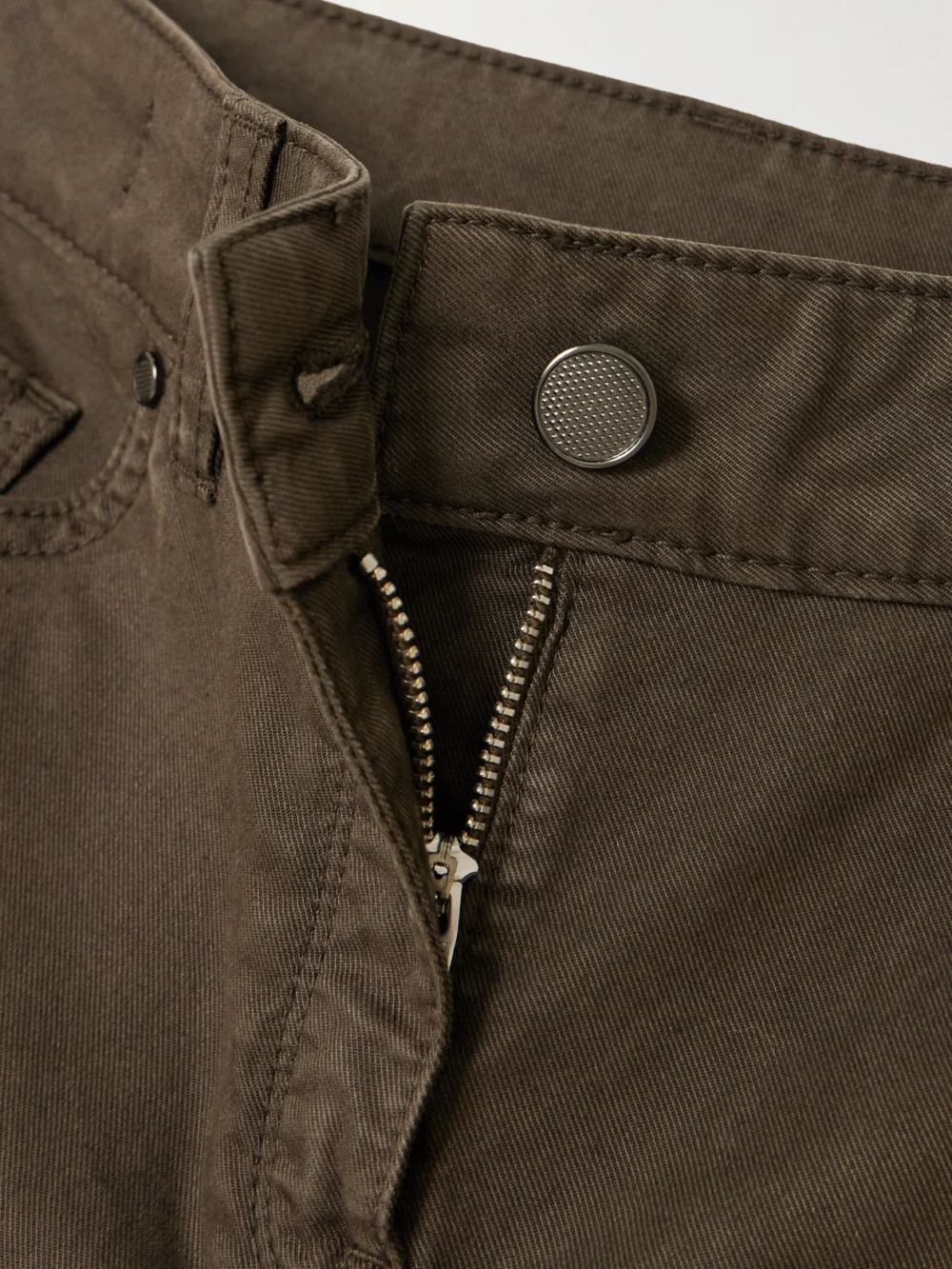 Close-up detail of the Purdey Stretch-cotton, Tencel™ and Silk-blend Twill Skinny Pants