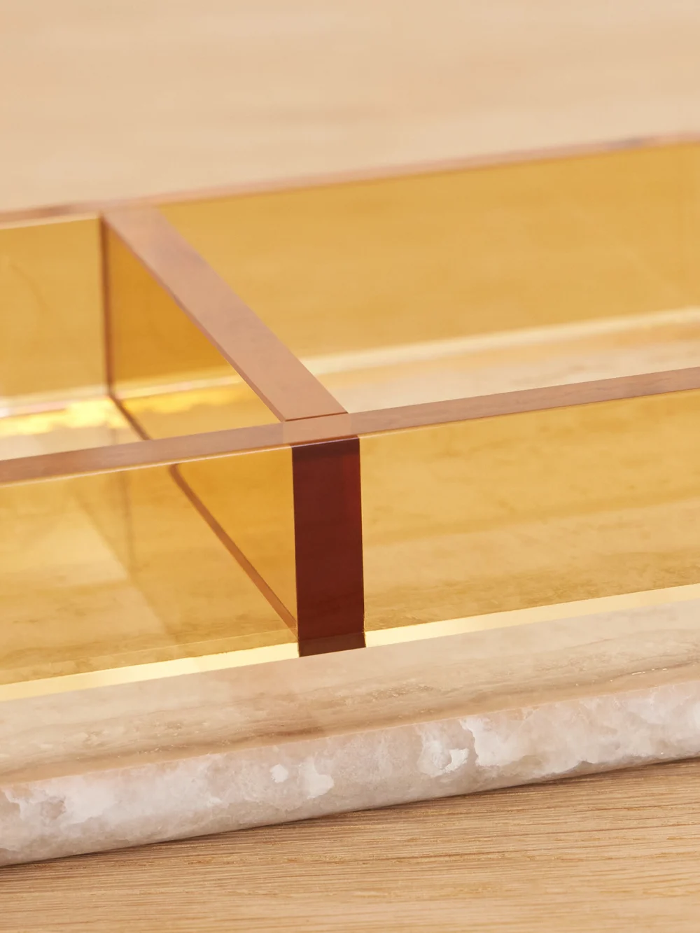 Close-up detail of the Reflections Copenhagen Treasures Crystal and Natural Onyx Tray