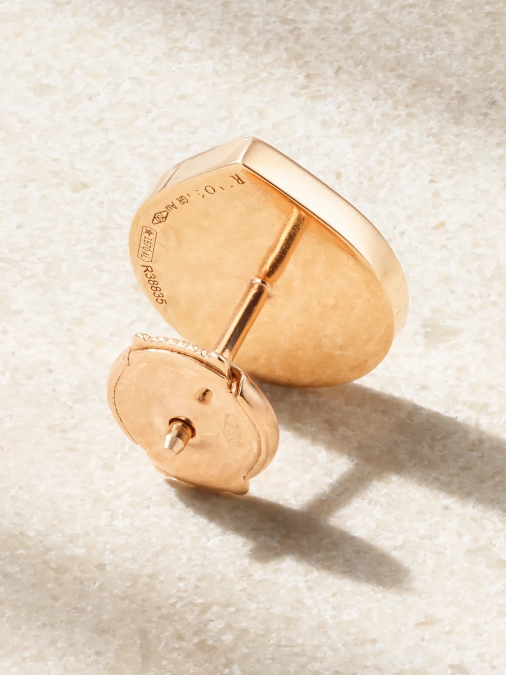 Close-up detail of the Repossi Antifer 18-karat Rose Gold, Onyx and Diamond Single Earring