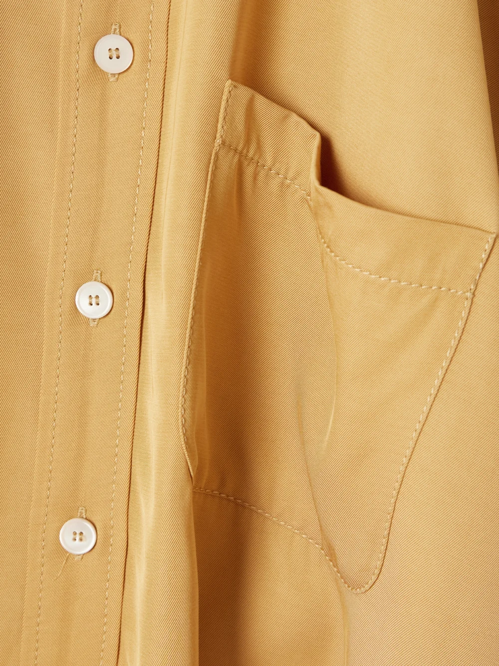 Close-up detail of the Sanderlak Satin-twill Shirt