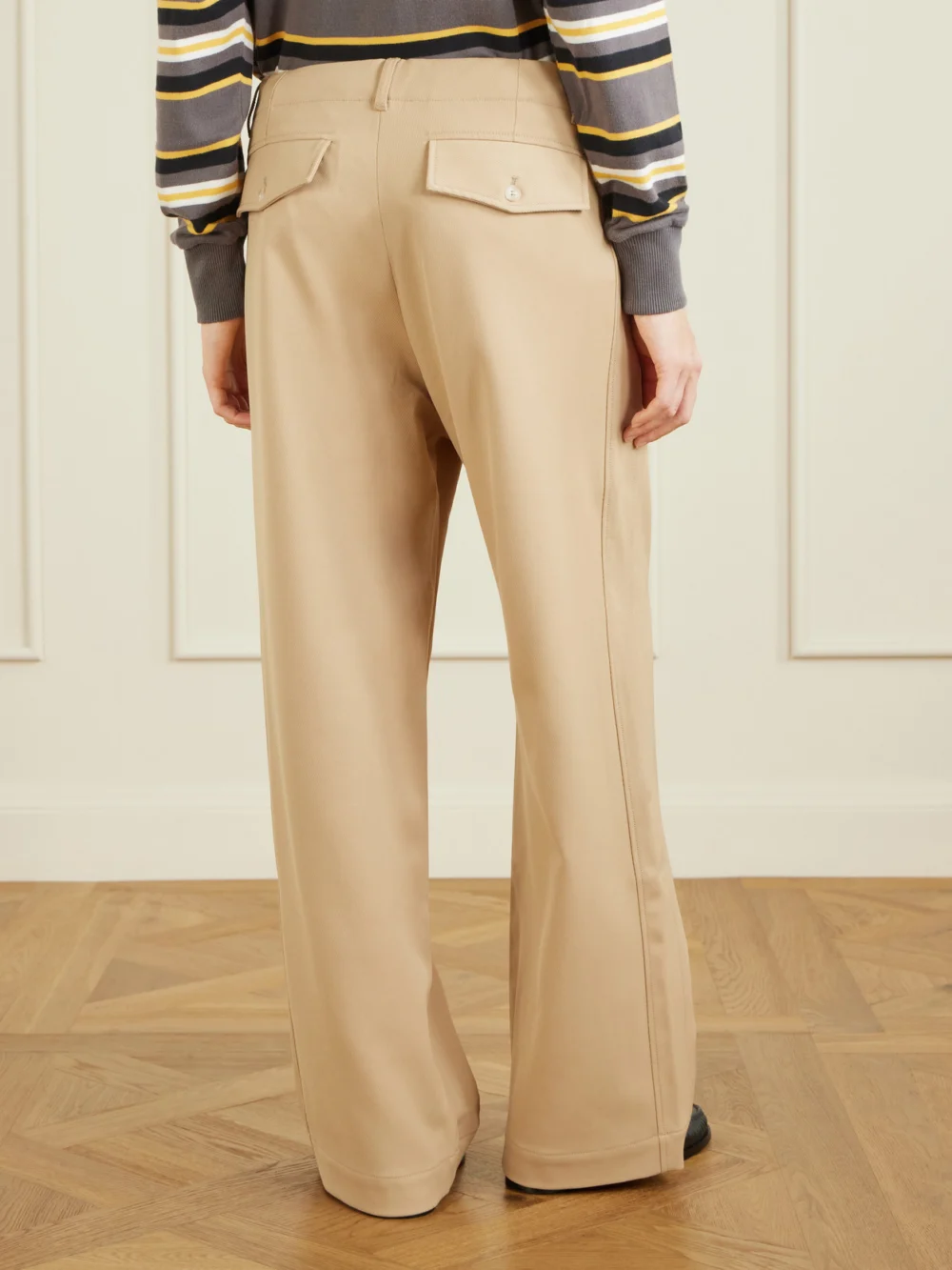 Back view of the Sanderlak Twill Wide-leg Pants