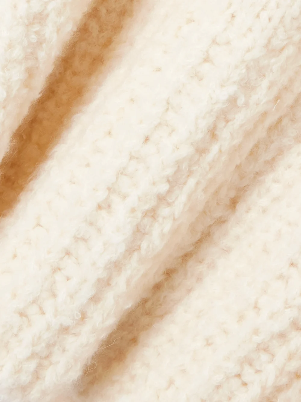Close-up detail of the Sasuphi Teddy Cropped Cashmere, Alpaca and Silk-blend Sweater