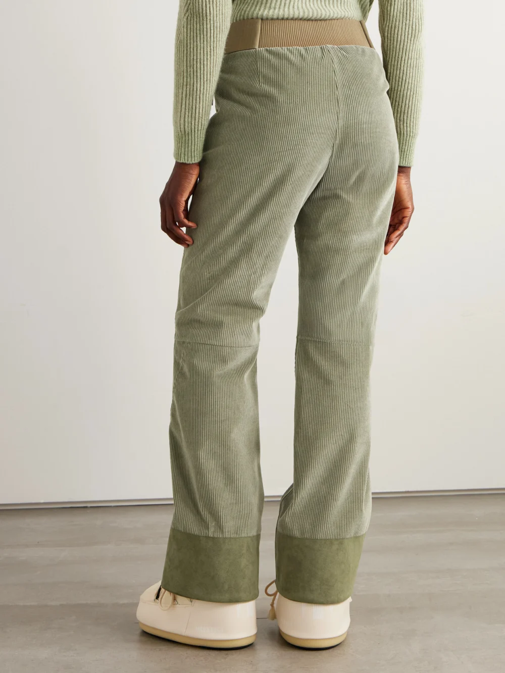 Back view of the Sease Akuna Padded Corduroy Straight-leg Ski Pants