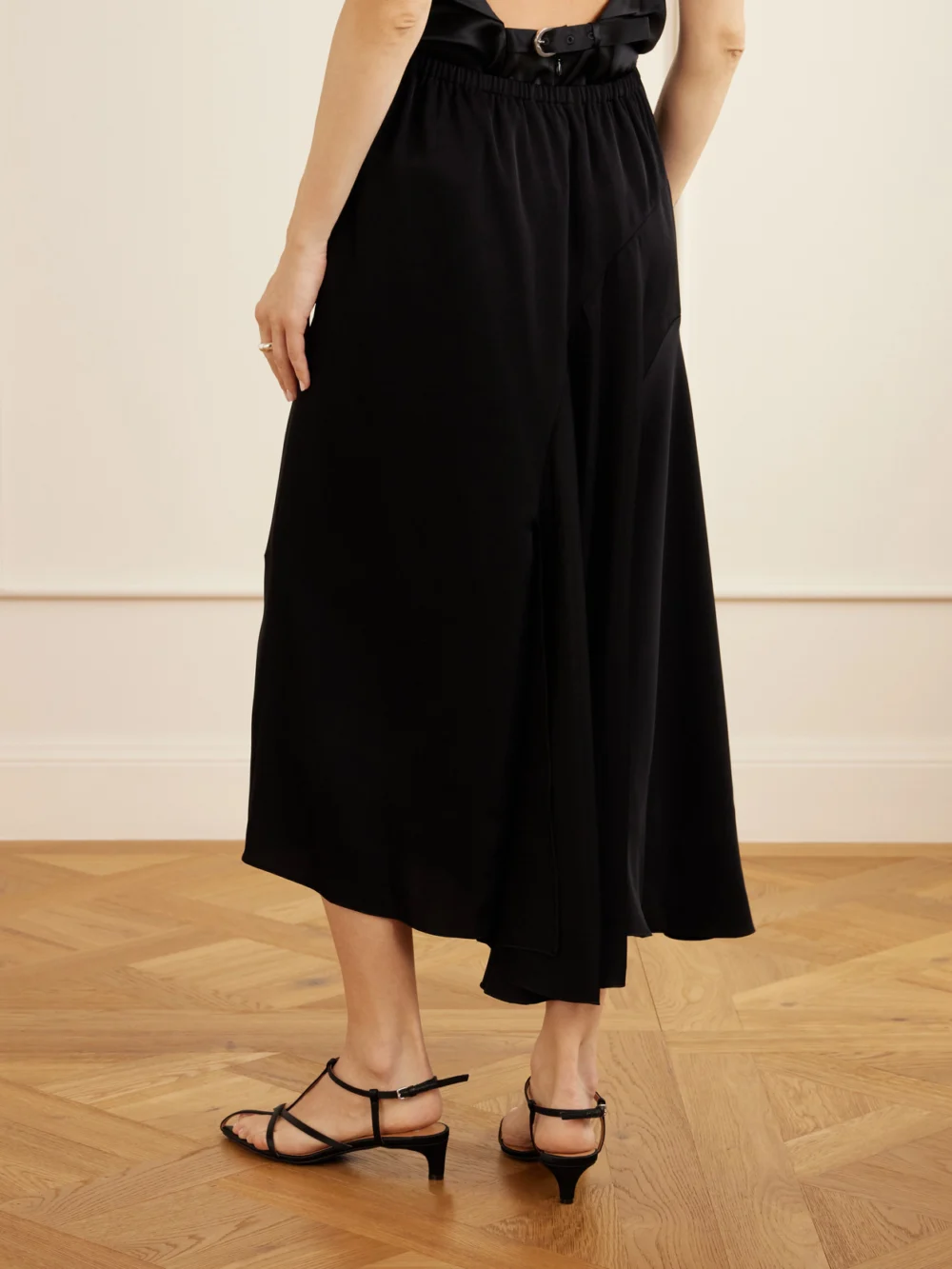Back view of the Sharon Wauchob Tria Asymmetric Duchess-satin Midi Skirt