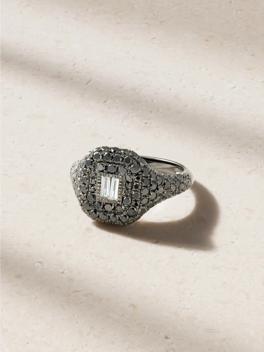 Shay 18-karat Blackened Gold Diamond Ring in 3