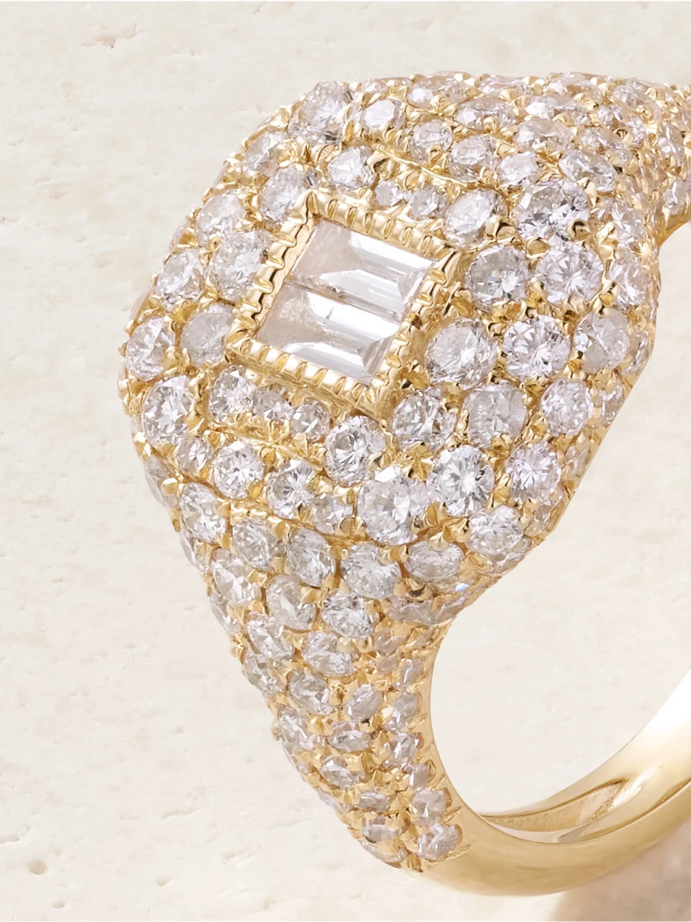 Close-up detail of the Shay 18-karat Gold Diamond Ring