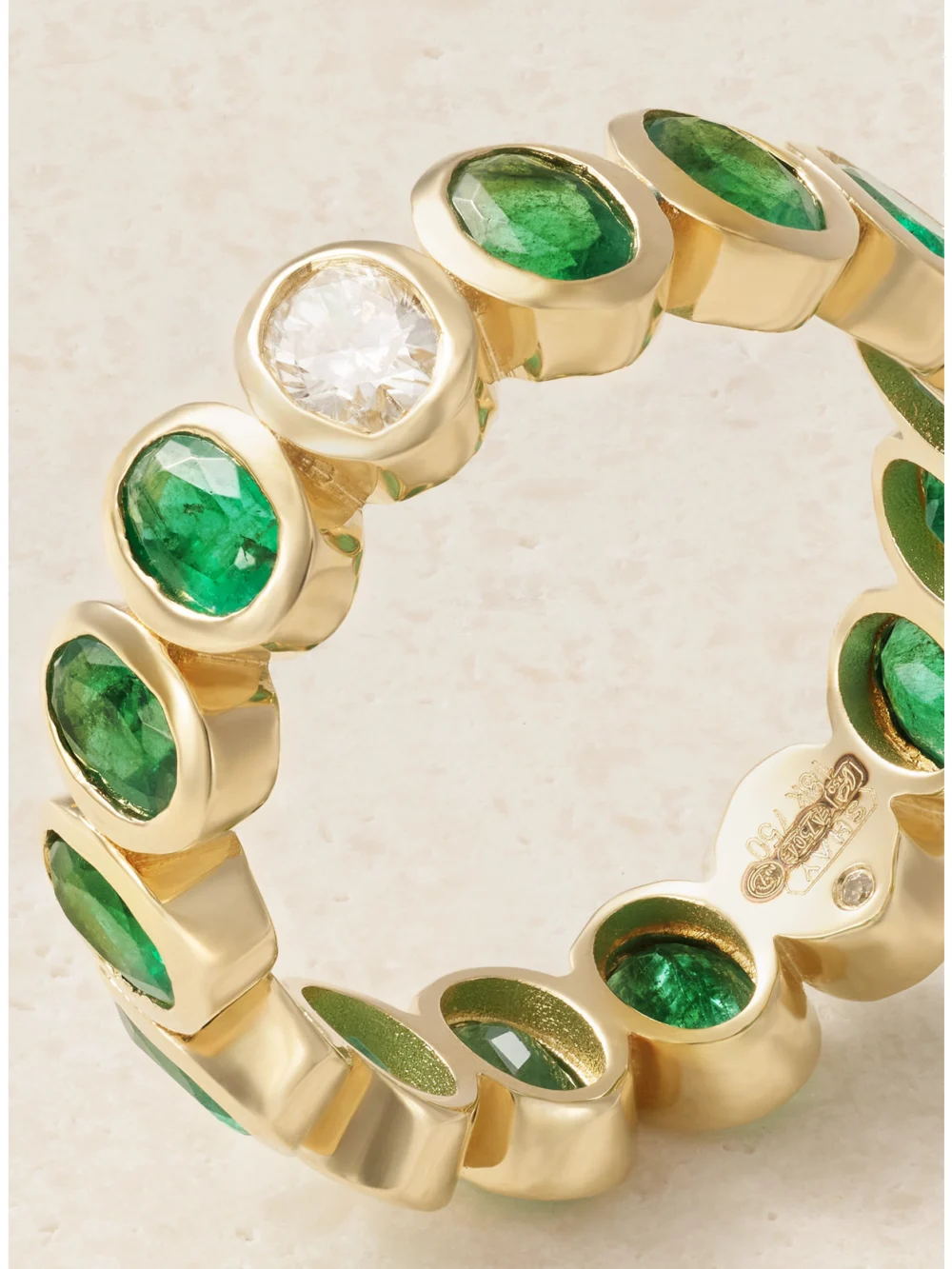 Close-up detail of the Shay 18-karat Gold, Emerald and Diamond Ring