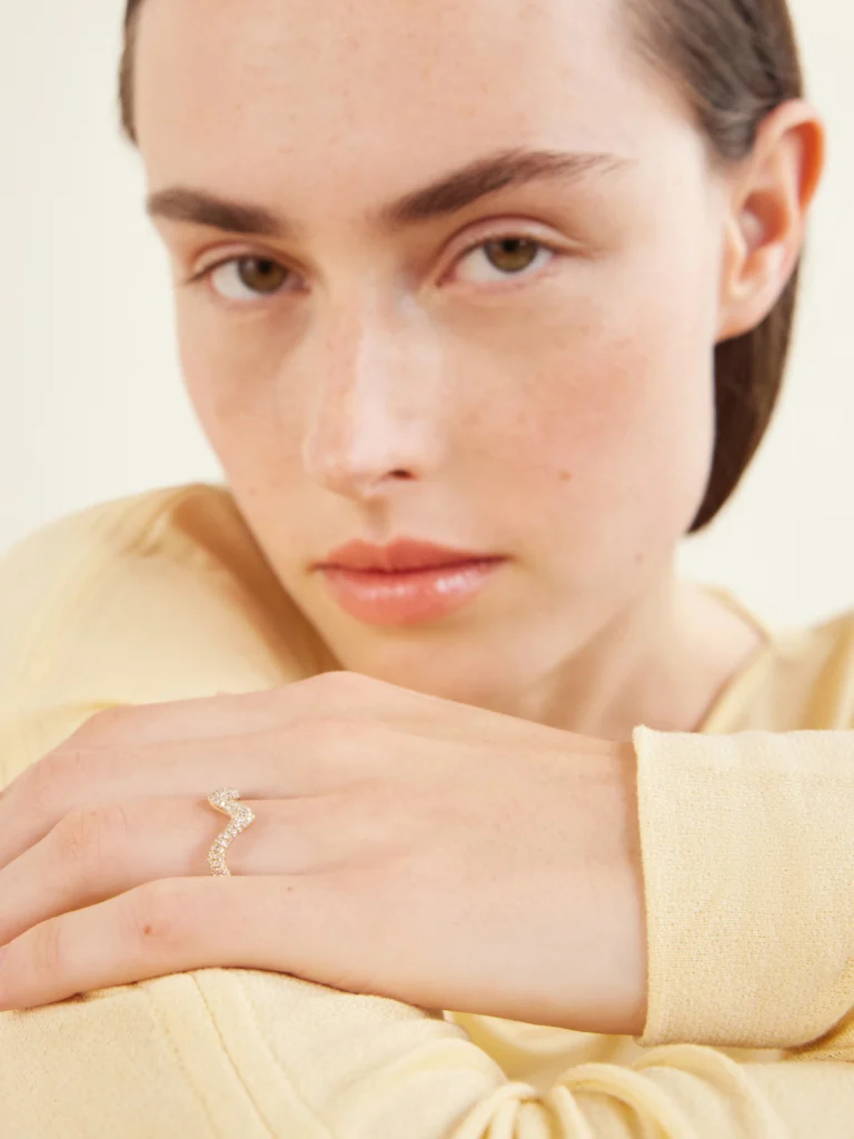 Shay Wave 18-karat Gold Diamond Ring