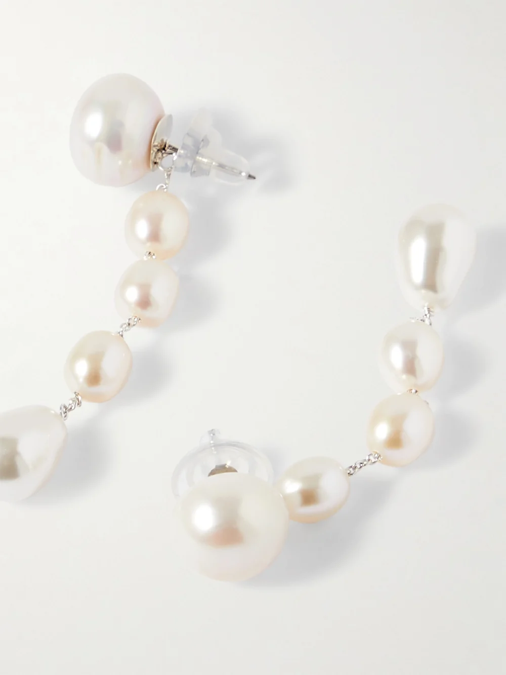 Close-up detail of the Sophie Buhai Small Passante Fresh Water Pearl Earrings