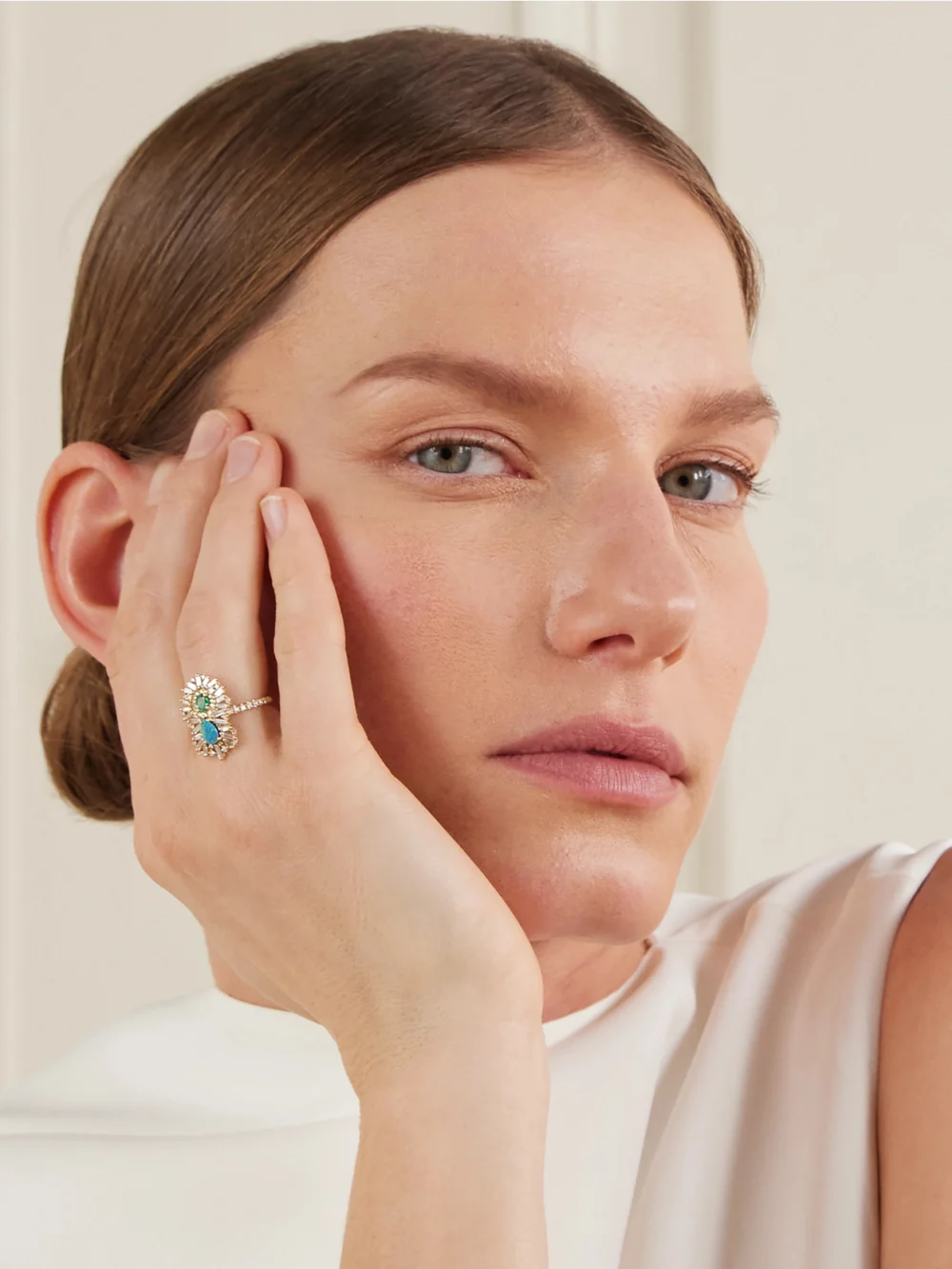 Suzanne Kalan 18-karat Gold Multi-stone Ring, styled view