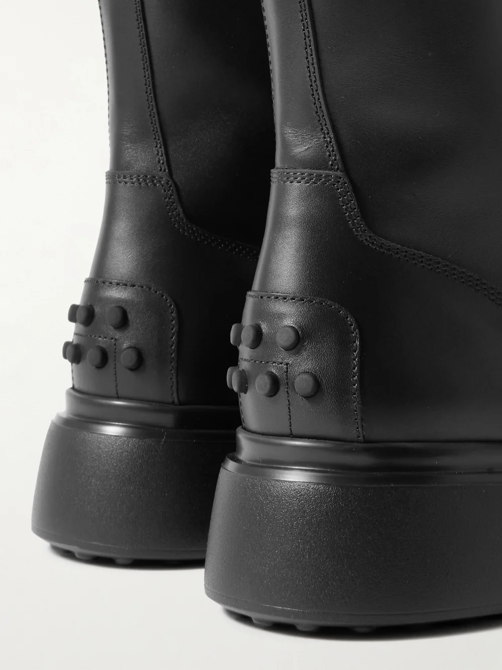 Close-up detail of the Tod's Gomma 74l Leather Ankle Boots