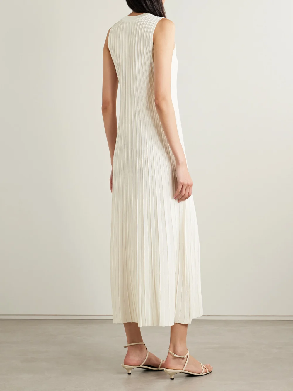 Back view of the Veronica de Piante Zeta Ribbed-knit Silk Midi Dress