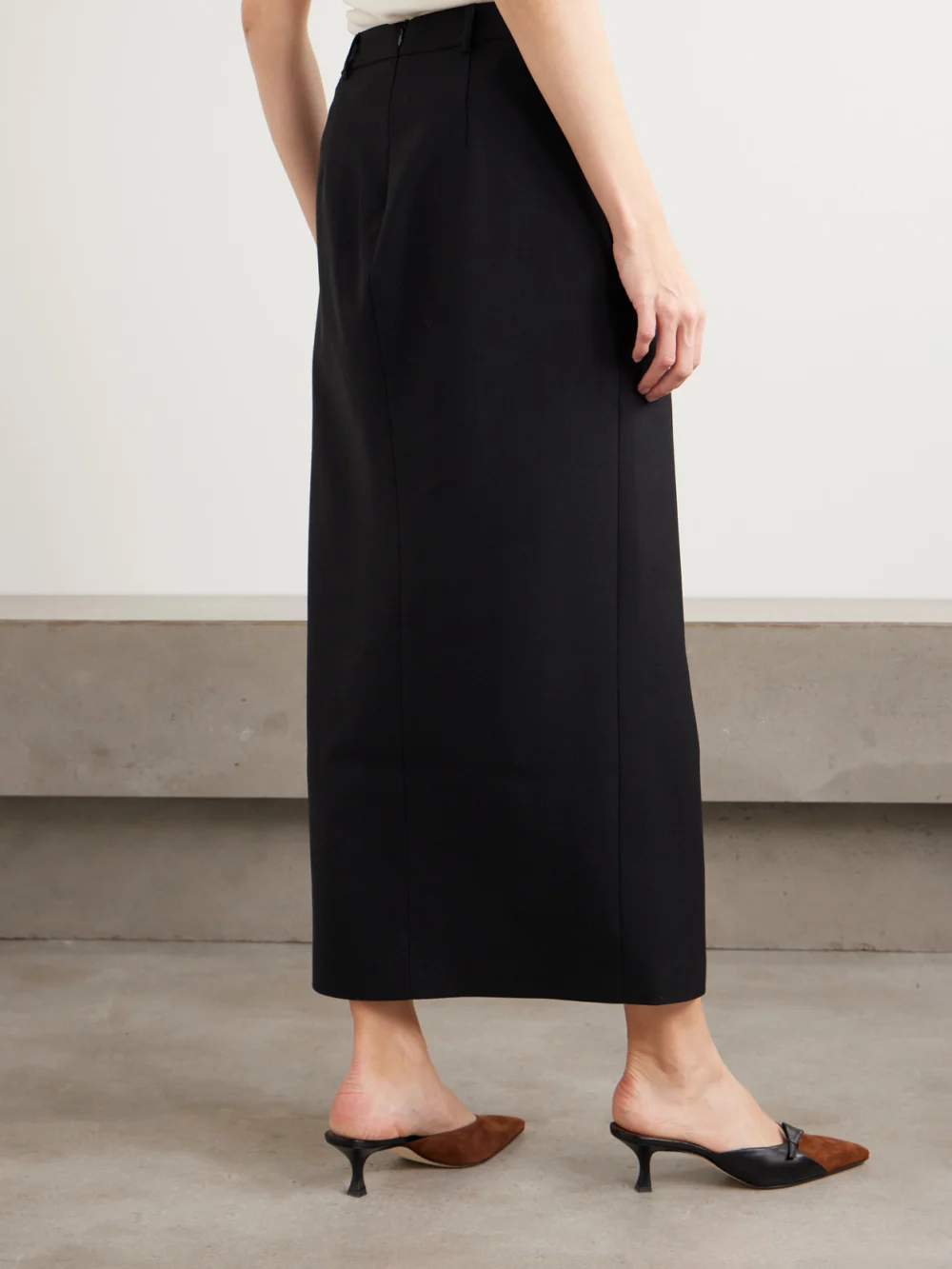 Back view of the Violante Nessi Adassa Button-embellished Wool-blend Maxi Skirt