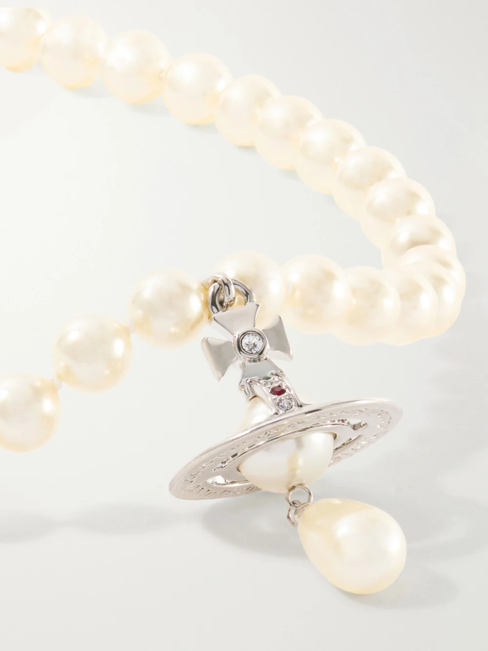 Close-up detail of the Vivienne Westwood Orb-embellished Gold-tone Beaded Choker