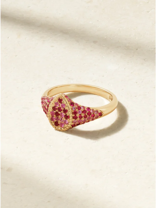 Yvonne Léon Baby Chevalière Poire 9-karat Gold, Ruby and Sapphire Signet Ring