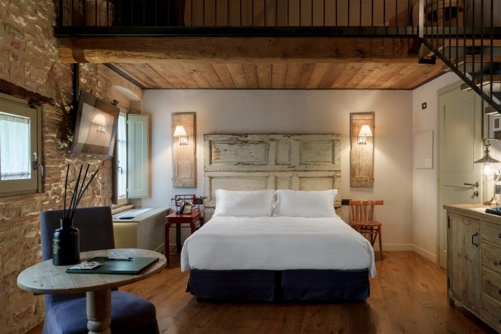 Suite Classic, photograph 1