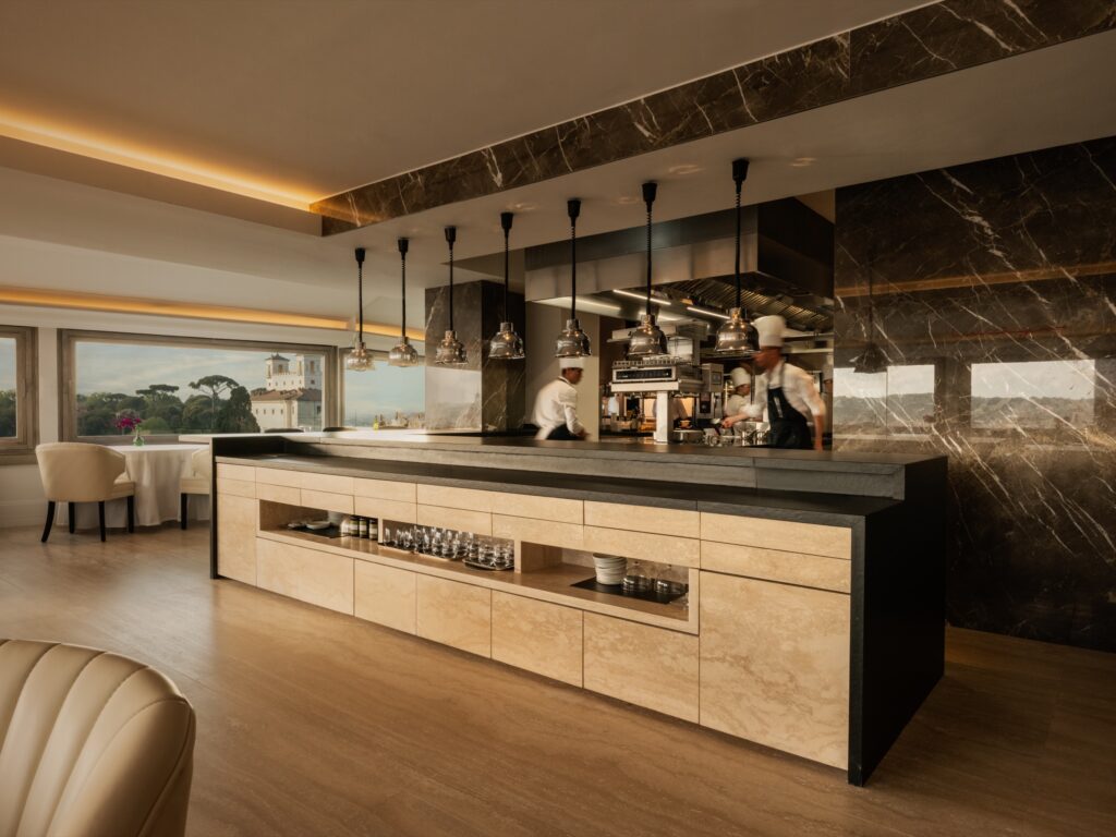 Grand Deluxe Suites